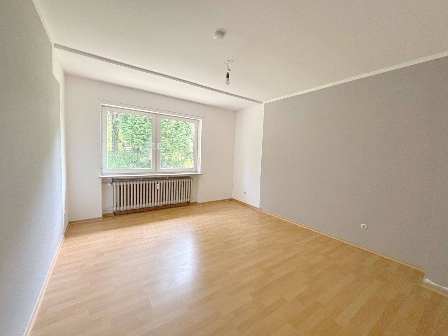 Dreifamilienhaus in Trier-Olewig: Garten, 2 Garagen, voll unterkellert – Trier – Vorschaubild 6