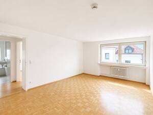 Herrlicher Ausblick! Helle 3-Zimmer-Wohnung am Oberhauser Bahnhof – 86154 Augsburg – Vorschaubild 1