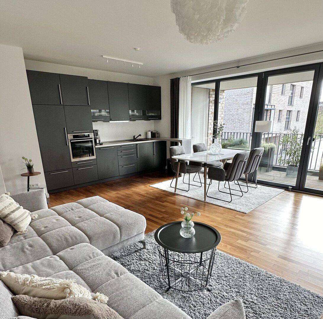 Exklusive 4-Zimmer Wohnung am Wallufer in Lübeck inkl. Tiefgaragenstellplatz zu verkaufen – Lübeck – Bild 1 von 9