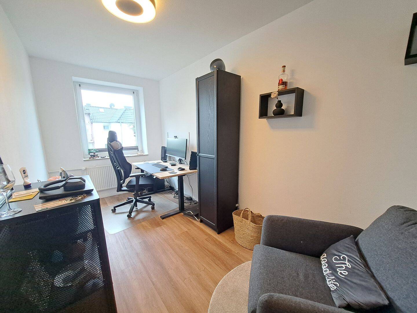 Mit Balkon! Individuelle 3-Zimmer-Wohnung in Bremerhaven-Lehe – Bremerhaven – Vorschaubild 3