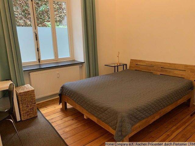 Aachen City: Klassisch moderne Möblierung in 1,5 Zi-Altbauwhng. mit Innenhof; all incl. – Aachen – Vorschaubild 6