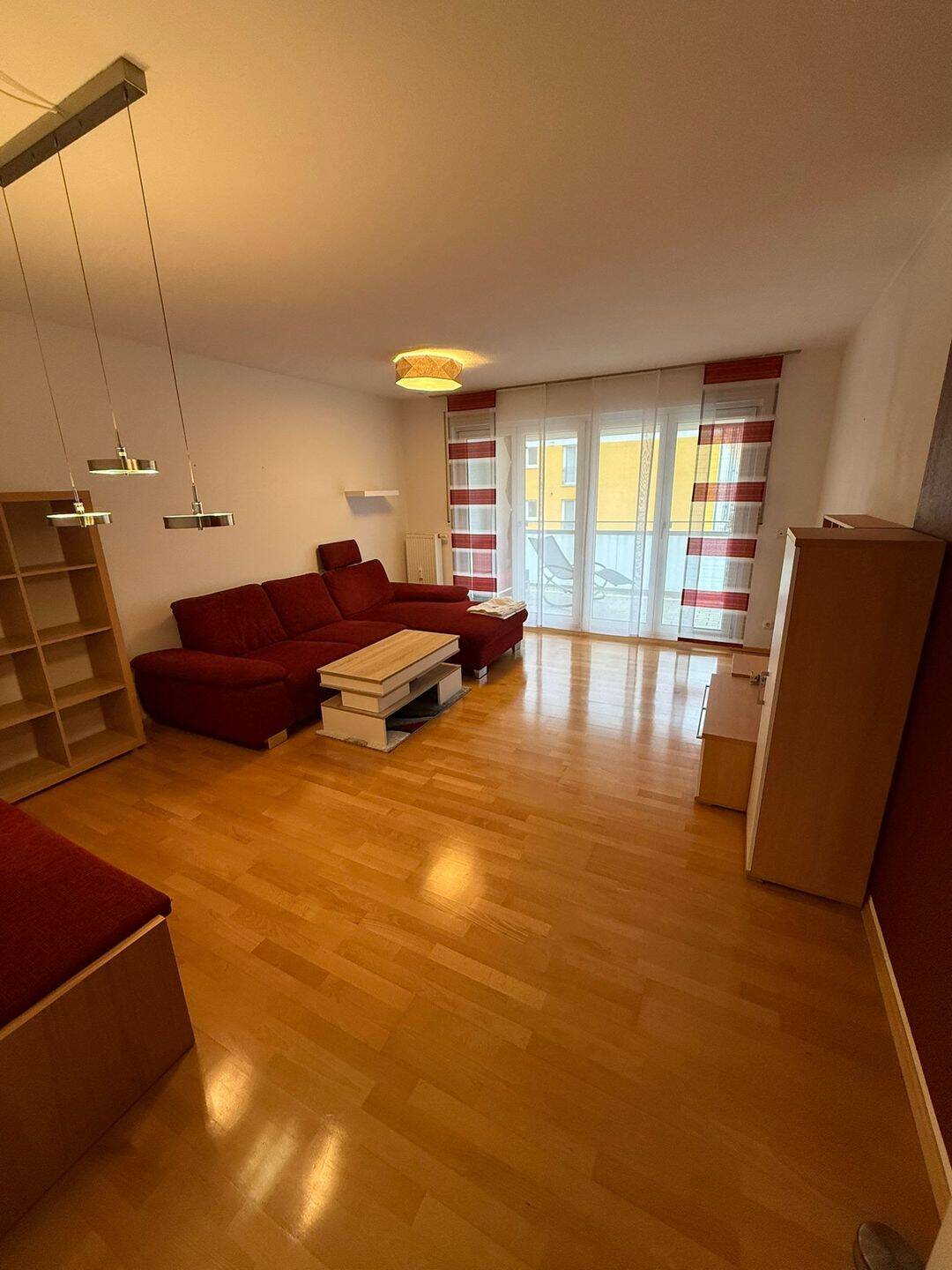 TEILMÖBLIERT: Wunderschöne, Helle und super geschnittene 2-Zimmer Wohnung in TOP LAGE - NÄHE UNIBVERSITÄTEN AM GALGENBERG – Regensburg – Vorschaubild 7