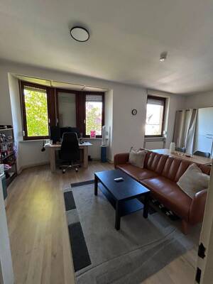 Helle 2 ZKB-Wohnung mit EBK inkl. Elektrogeräte in SB-Malstatt – 66113 Saarbrücken – Vorschaubild 3