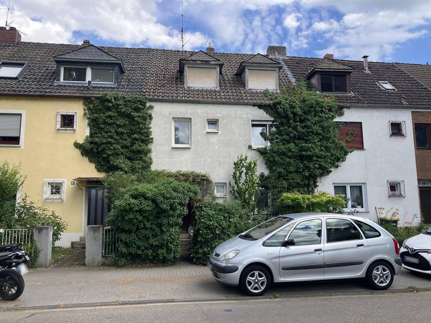 Provisionsfrei für Käufer!! Einfamilienhaus in 67061 Ludwigshafen am Rhein – Ludwigshafen am Rhein – Vorschaubild 2
