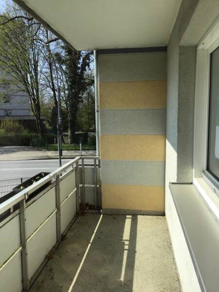 Wunderschöne Familienwohnung mit modernem Tageslichtbad und herrlichem Balkon im EG! – Essen – Vorschaubild 6