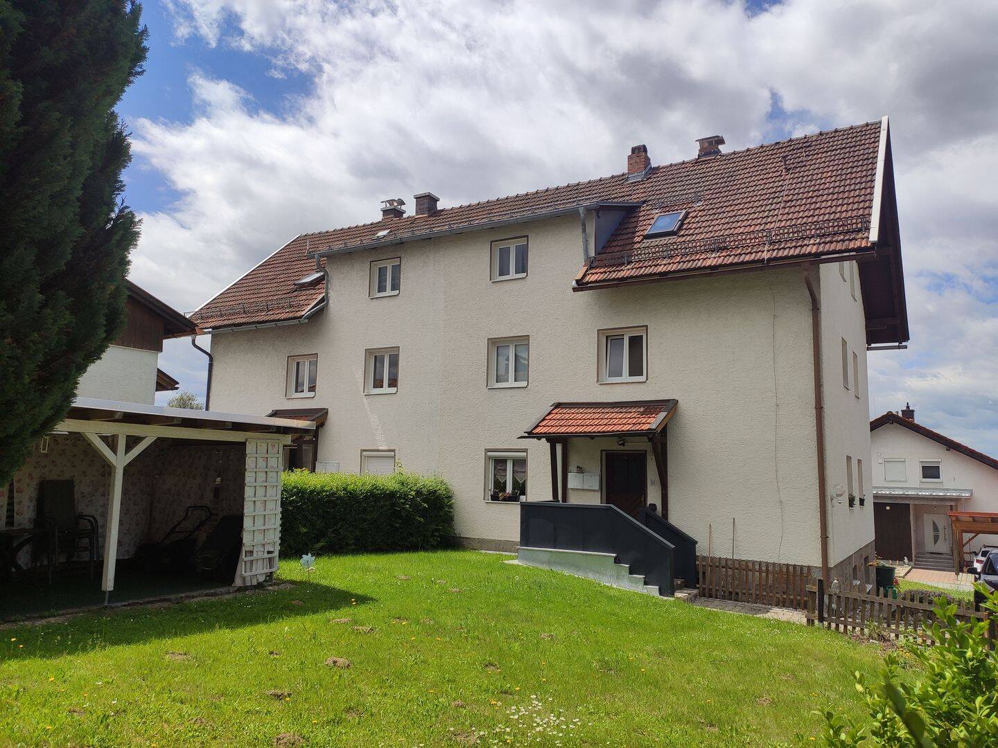 Mehrfamilienhaus mit 6 Wohneinheiten und 1 Einfamilienhaus in Zwiesel – Zwiesel – Vorschaubild 4