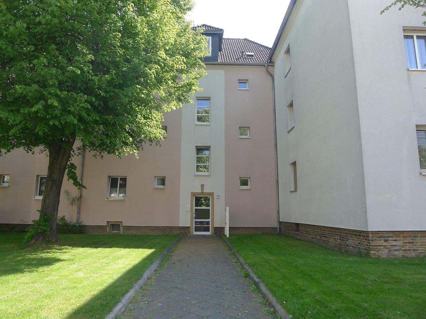 Gemütliche, seniorengerechte 2-Raum-Wohnung im Erdgeschoss im schönen Gohlis – Leipzig – Bild 1 von 6