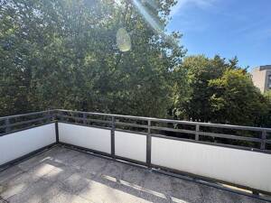 Hochwertig renovierte 2,5-Zimmer-Wohnung mit sonnigem Balkon - jetzt entdecken! – 45327 Essen – Vorschaubild 6