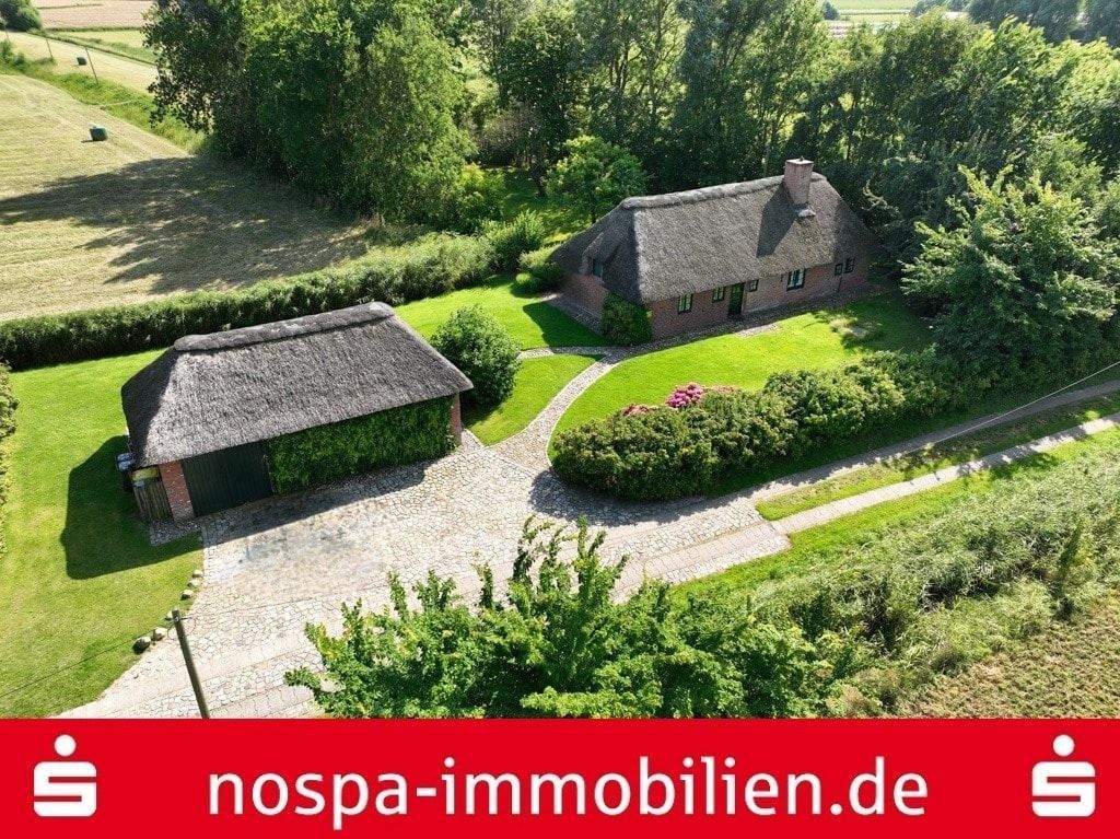 Kleines romantisches Versteck unter Reet – Vollerwiek – Bild 1 von 9