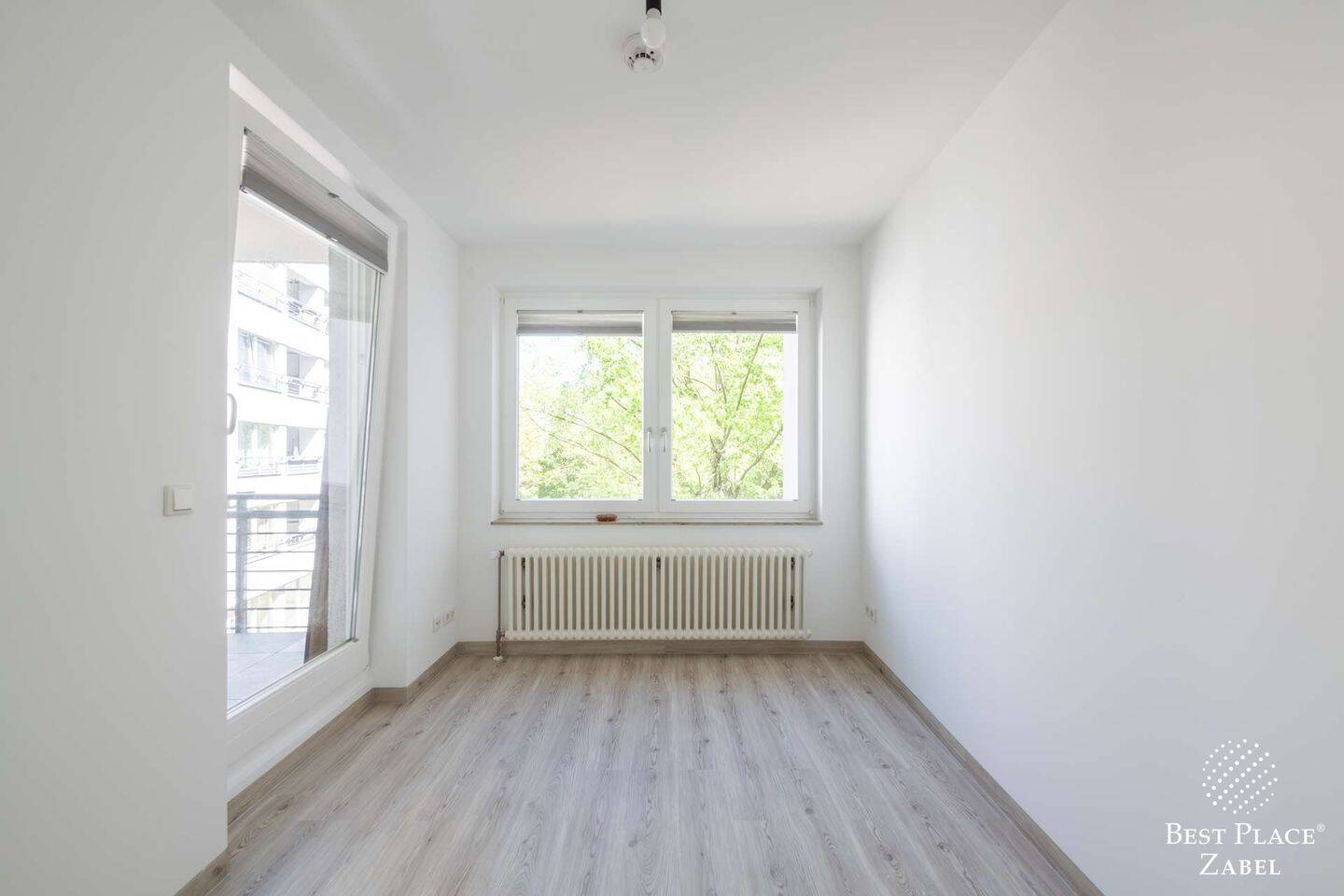 City-West kompakt: modernisierte Designwohnung mit ruhiger Loggia nahe KaDeWe – Berlin – Vorschaubild 6