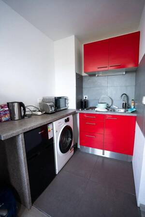 Stylish Oasis in the Heart of Frankfurt - Quiet, Green & Newly Renovated – 60313 Frankfurt am Main – Vorschaubild 7