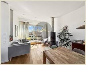 Für Sonnenanbeter und Lebemenschen: Lichtdurchflutete Dachgeschosswohnung mit Terrassen und Aufzug – 10437 Berlin – Vorschaubild 3