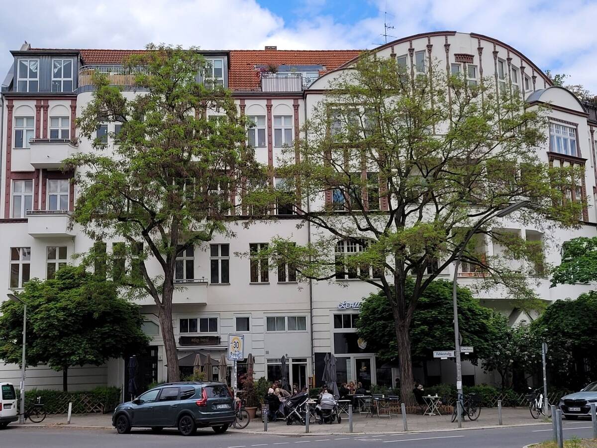 Seltene Gelegenheit: Ihr neues Business mit Wohnung am Bundesplatz – 12161 Berlin – Bild 1 von 8