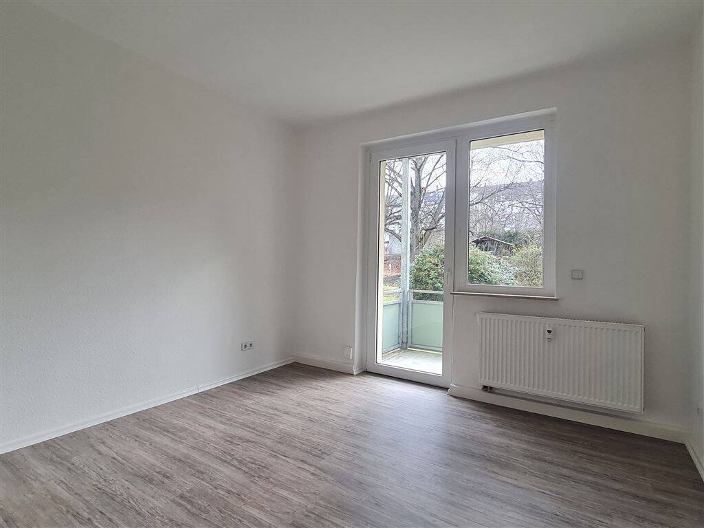 *Zu Hause in Gablenz* mit Balkon und Blick ins Grüne, Stellplatz, Keller+Boden – Chemnitz – Vorschaubild 4