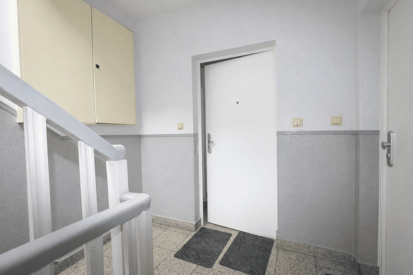 Renovierte 2-Zi-Etagenwohnung in Essen-Altendorf – Essen – Vorschaubild 3