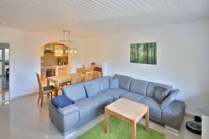 Geschmackvoll möblierte 3-Zimmer-Wohnung mit Garage und Balkon - traumhafter Ausblick inklusive – 76332 Bad Herrenalb – Vorschaubild 5