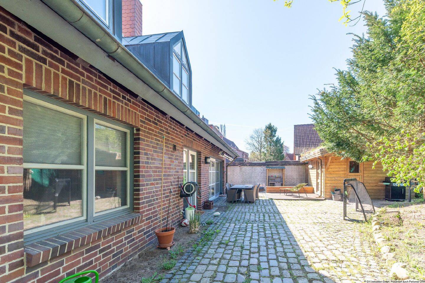 Schickes Haus mit drei Wohnungen in ruhiger Lage von Kronsburg – Kiel – Vorschaubild 4