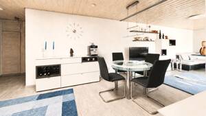 Über den Dächern - großzügige Wohnung mit Dachterrasse – 74080 Heilbronn – Vorschaubild 3