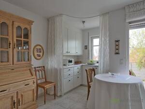 (EF0981_M) Kassel-Stadt: Bad Wilhelmshöhe, helle möblierte 2-Zimmer-Wohnung mit Balkon, WLAN und großer Einzelgarage – 34131 Kassel – Vorschaubild 6