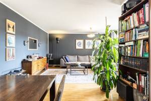 Moderne 2-Zimmer-Wohnung in ruhiger Lage mit Westloggia und Blick ins Grüne – 81379 München – Vorschaubild 3