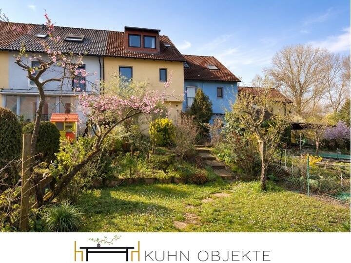 Solides Reihenhaus mit Gestaltungsmöglichkeiten – Mannheim – Bild 1 von 9
