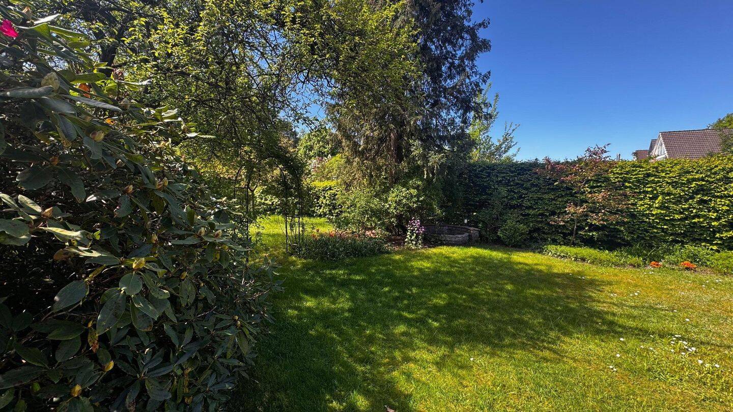 Großzügiges Einfamilienhaus mit Garten, Wärmepumpe und Platz fürs Homeoffice in Hamburg-Langenhorn – Hamburg – Vorschaubild 5