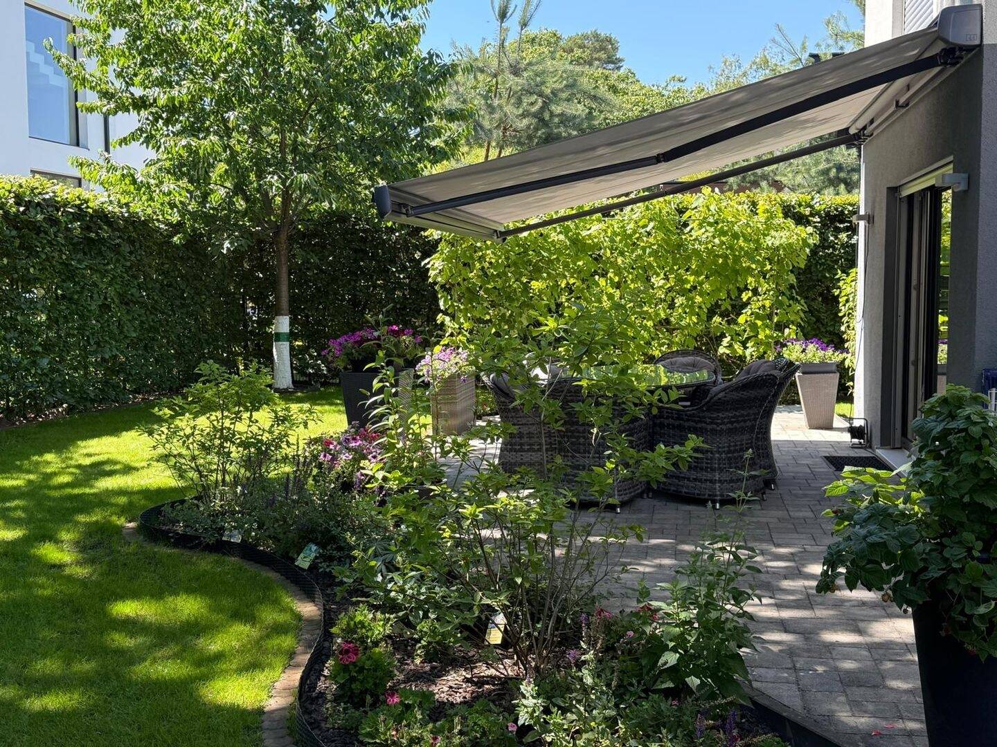 großzügige und perfekt ausgestattete Familien-Villa – Potsdam – Vorschaubild 9