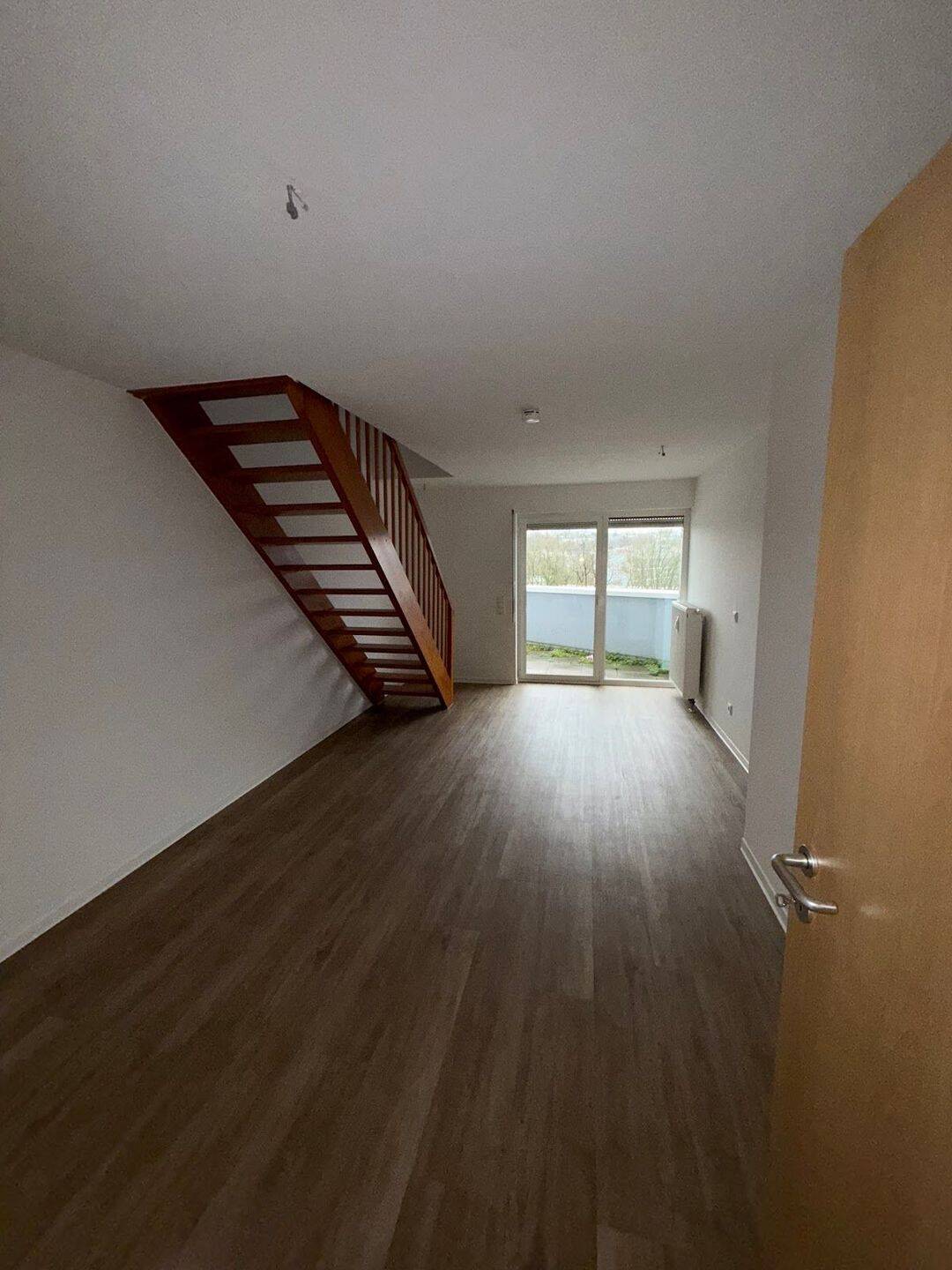 Dreizimmerwohnung mit Balkon im unteren Malstatt – Saarbrücken – Vorschaubild 2