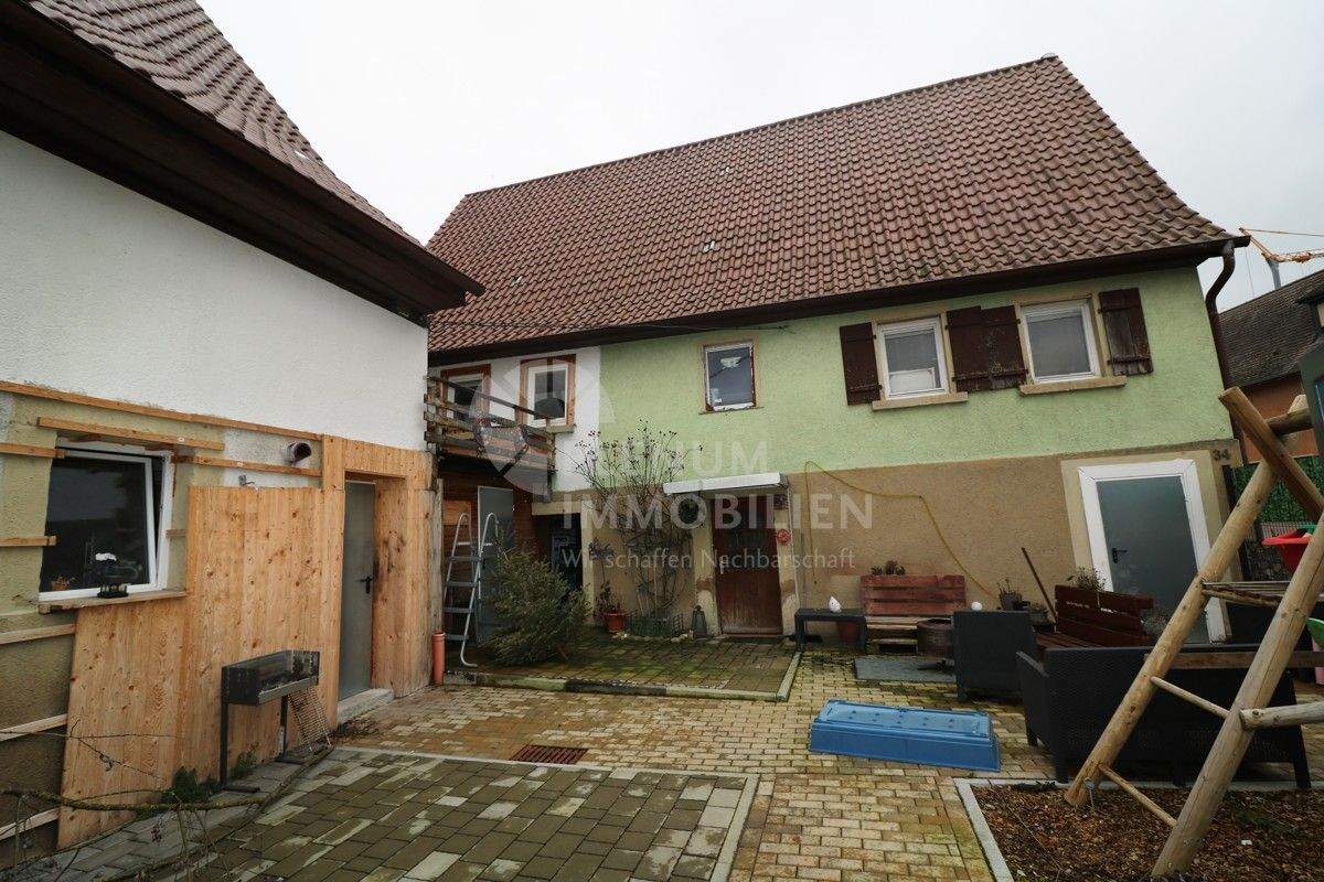 Einfamilienhaus mit großer Scheune in Langenbeutingen – Langenbrettach – Vorschaubild 9