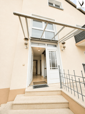 Großzügiges Einfamilienhaus mit Garten in Frankfurt-Schwanheim – 60529 Frankfurt am Main – Vorschaubild 7