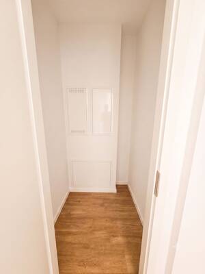 Neuwertige 2-Zimmer-Wohnung mit Balkon & Stellplatz im Heiligkreuzviertel (Mainz-Weisenau) – 55130 Mainz – Vorschaubild 9