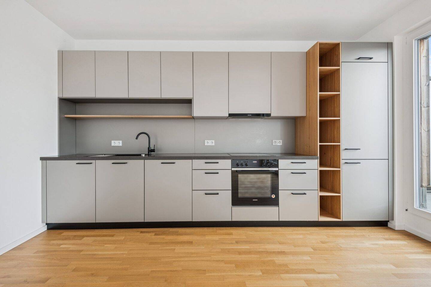 Exklusive Penthouse-Wohnung mit zwei Terrassen in Wasserlage – Berlin – Vorschaubild 4