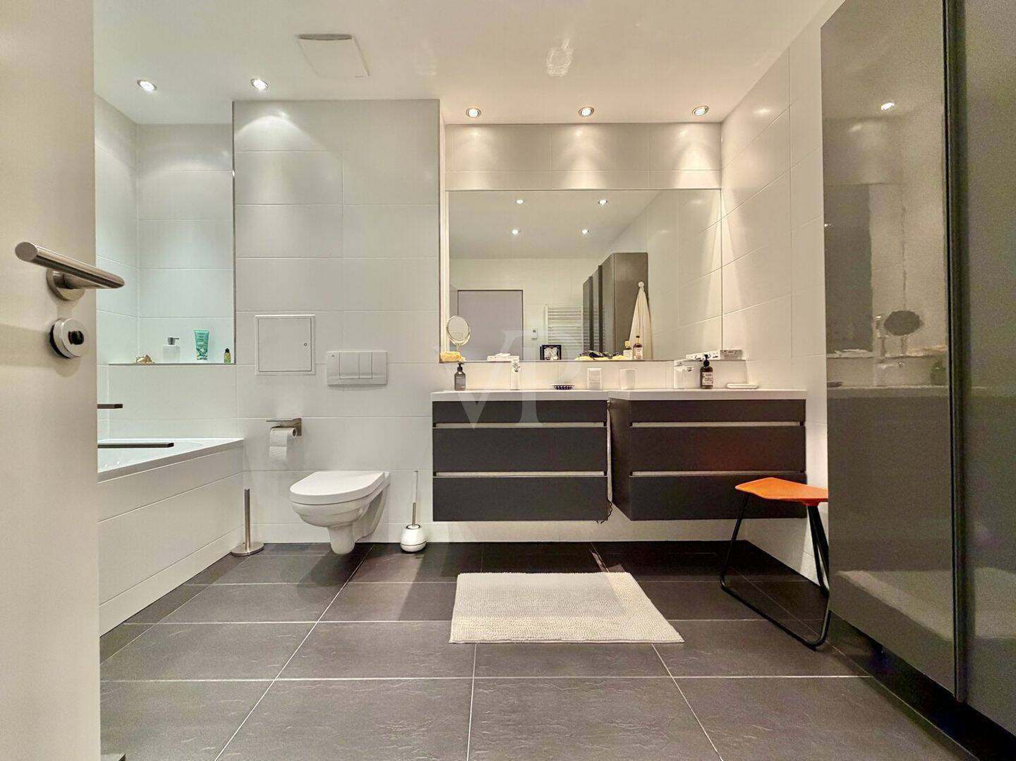 Exklusives Wohnen mit Komfort und Eleganz - 3-Zimmer-Residenz mit Aufzug direkt in die Wohnung – Berlin – Vorschaubild 6