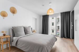 Moderne 4-Zimmer-Wohnung mit 2 Bädern, Aufzug und hochwertiger Ausstattung in Pankow – 13187 Berlin – Vorschaubild 8