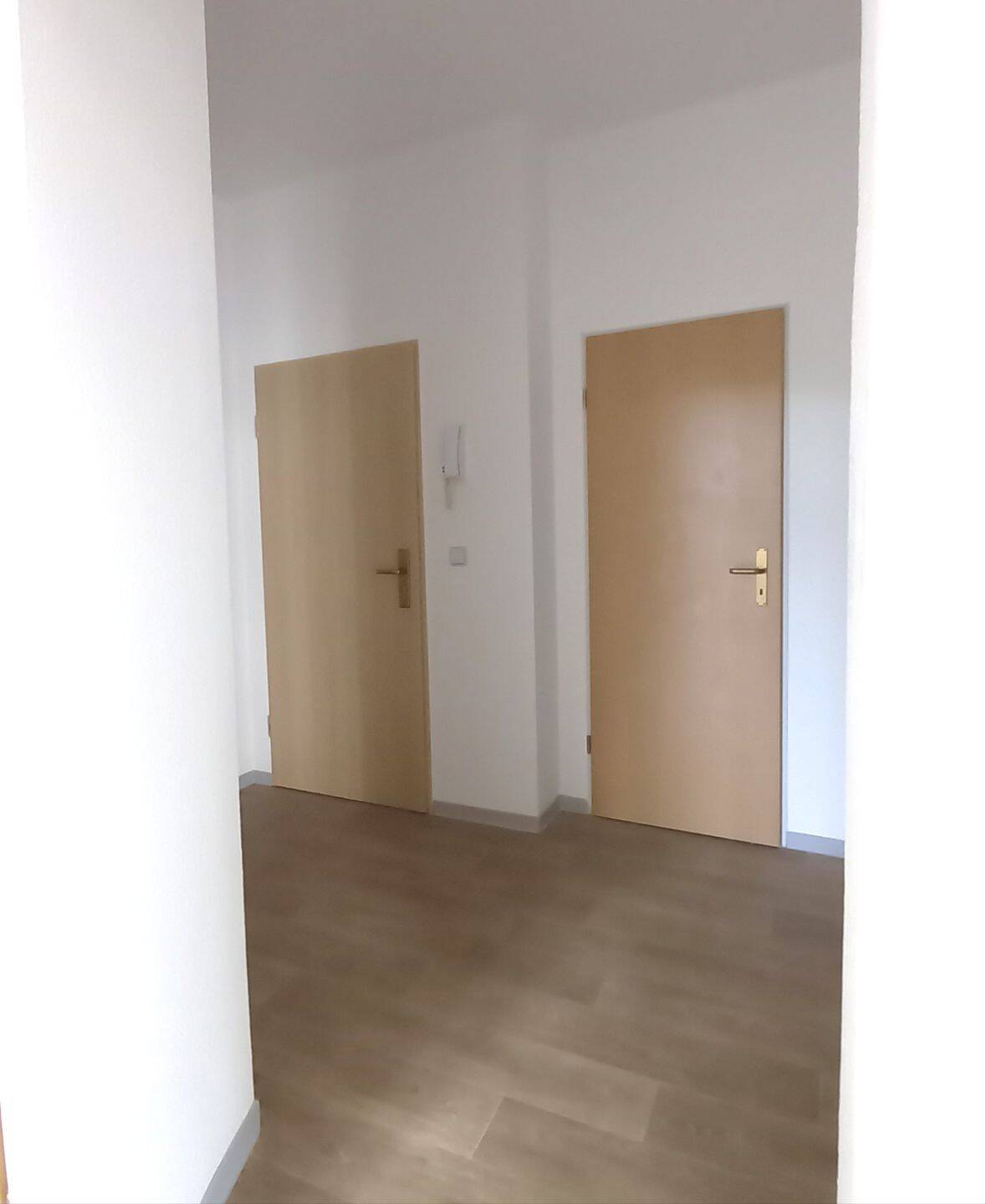 Gemütliche 2-Raum Wohnung mit Balkon *Erstbezug nach Renovierung* – Chemnitz – Vorschaubild 7