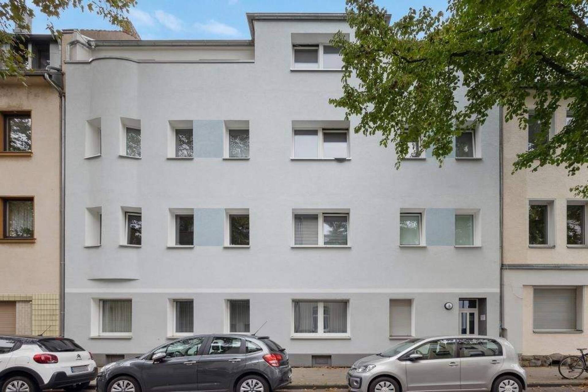 Erdgeschosswohnung in 51065 Köln mit 100,74 m² kaufen