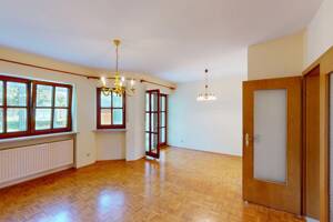 Ohne Provision. Große Doppelhaushälfte mit Wintergarten, Sauna und vielseitiger Aufteilung - München – 80937 München – Vorschaubild 3