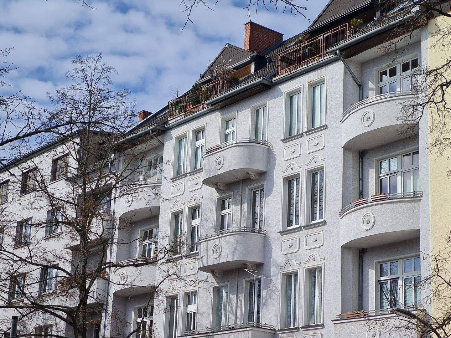Fern-Ausblick*mehrere Kilometer! LEERE Wohnung*SCHMARGENDORF*Breite Str. vis-à-vis* LIFT ins 4. Obergeschoss S-O-Balkon, Deckenhöhe über 3 m – Berlin – Vorschaubild 2
