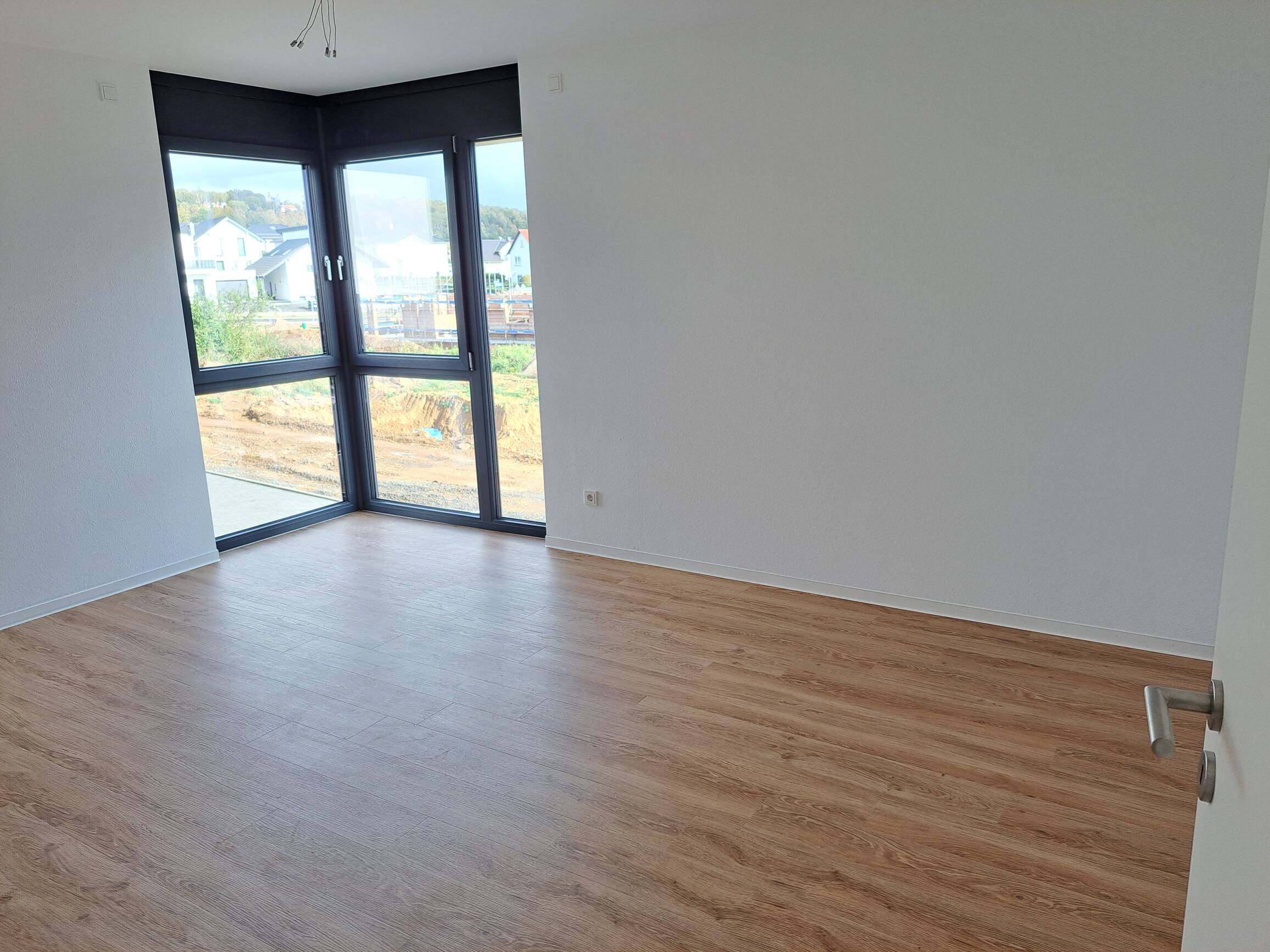 Erstbezug: moderne 4 Zimmer Wohnung in Kassel Wolfsanger – Kassel – Vorschaubild 8
