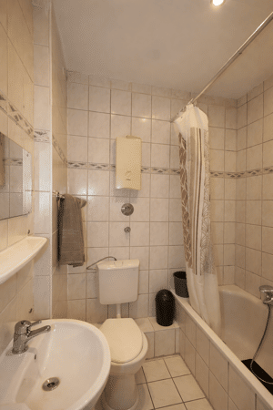 Zwei Wohnungen mit Balkon | Leer oder vermietet übernehmbar | Bis zu 10 % Renditepotenzial – 44145 Dortmund – Vorschaubild 8