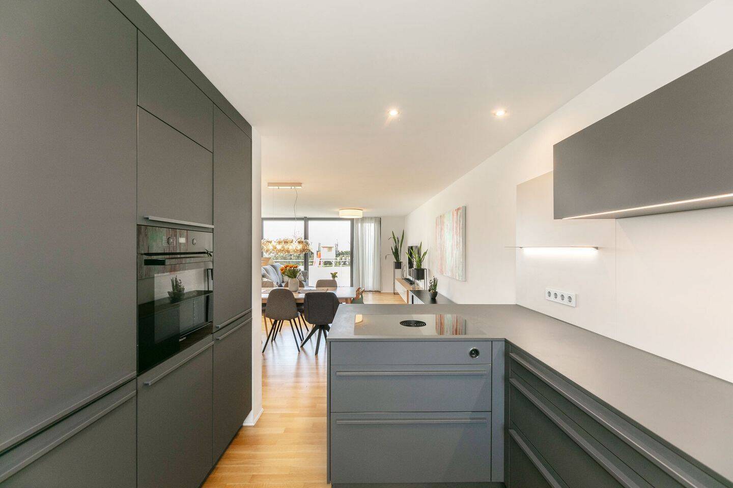 Design, Komfort und Exklusivität vereint Hochwertiges EFH mit architektonischem Anspruch – Oberdischingen – Vorschaubild 9