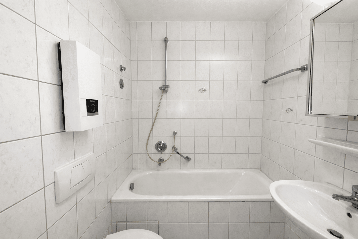 Frisch renoviertes 1-Zimmer-Apartment – 36 m², Aufzug, Energieklasse B, sofort frei! – Nürnberg – Vorschaubild 8