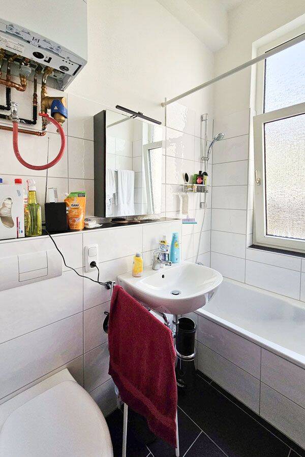 Modernisierte 1-Zimmer-Wohnung mit Stellplatz in Braunschweig! – Braunschweig – Vorschaubild 5