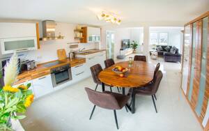 Möblierte, helle 4-ZKB mit Balkon. WG möglich – 56179 Vallendar – Vorschaubild 5