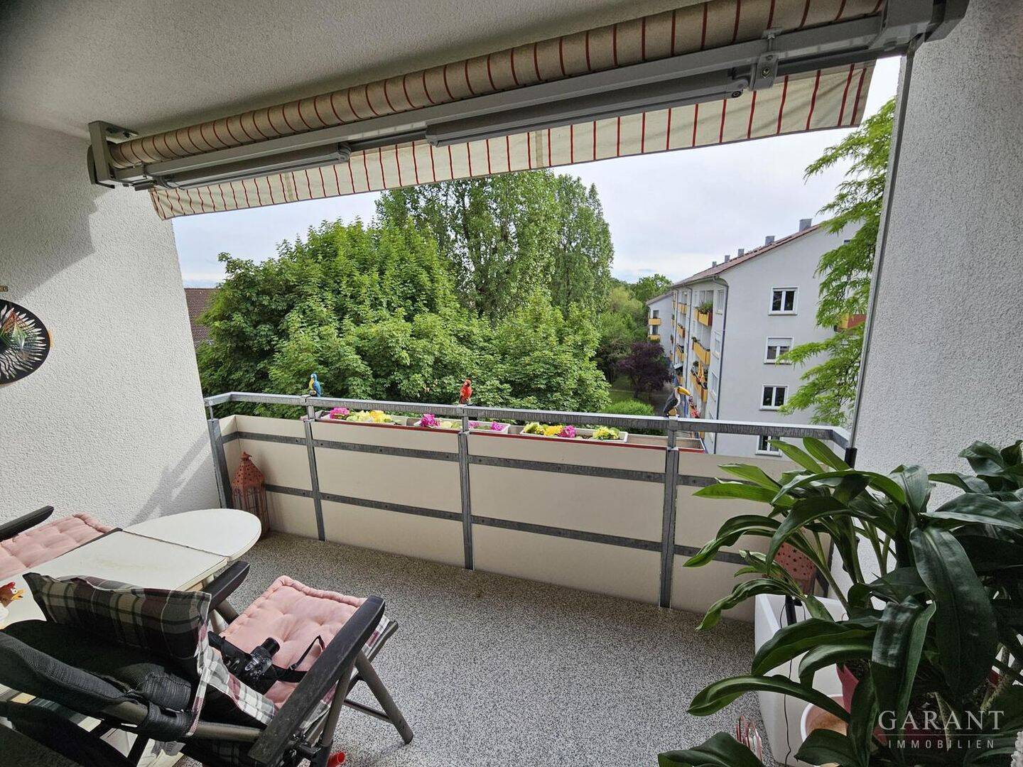 Einzigartige 2 Zimmer-Wohnung in Stuttgart-Degerloch! – Stuttgart – Vorschaubild 3