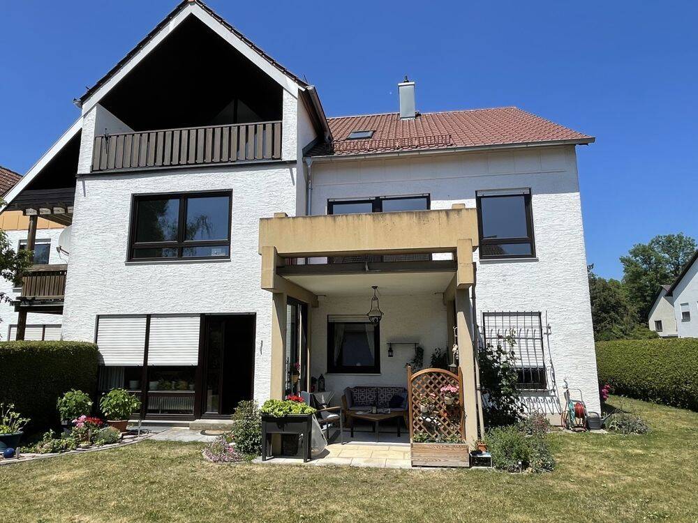 Aufgeteiltes, gepflegtes Dreifamilienhaus zu verkaufen – Augsburg – Vorschaubild 2