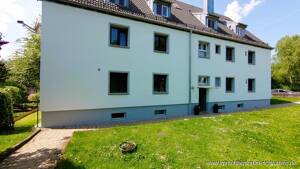 3-Zimmer-Wohnung mit Sonnenterrasse, 400 m² Gartenanteil und beheizten Hobby-Raum in Unterföhring! – 85774 Unterföhring – Vorschaubild 4