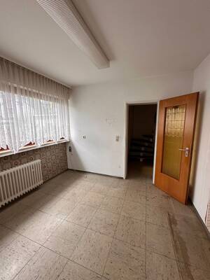 Renovierungsbedürftig aber mit viel Platz , großem Garten und Doppelgarage! – 44289 Dortmund – Vorschaubild 5