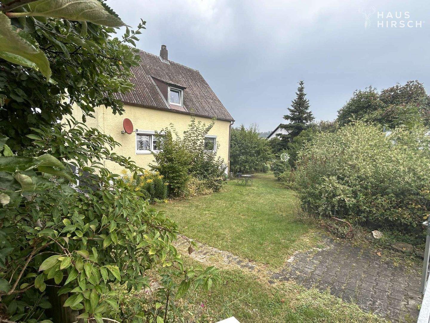 Traumlage mit viel Platz für Neues: Vermietetes Altbestand in Toplage für Mehrfamilienhaus! – Maxhütte-Haidhof – Vorschaubild 6