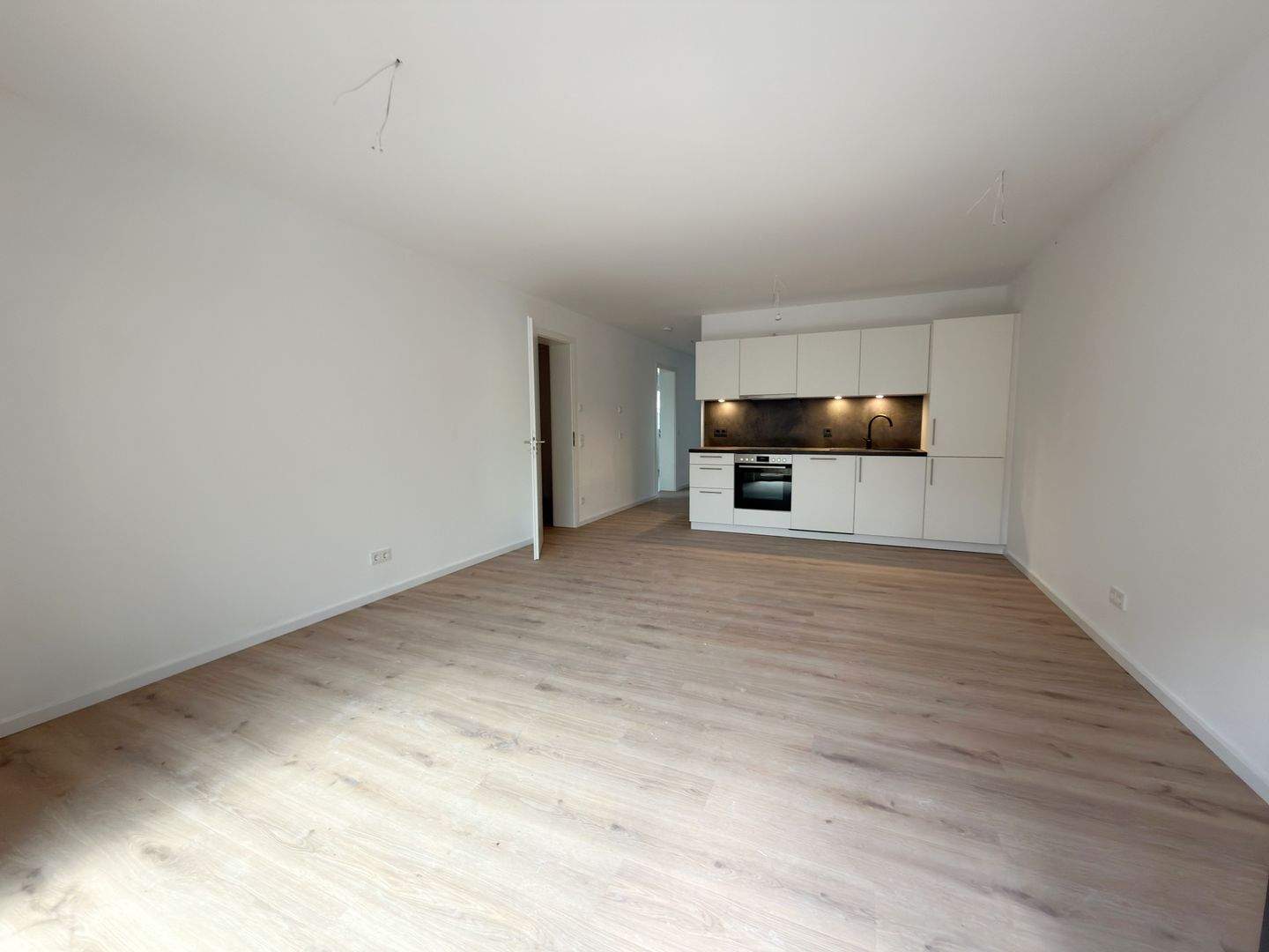 Exklusive 3-Zimmer-Neubauwohnung mit hochwertiger Ausstattung ~ Erstbezug ~ Tiefgarage ~ Aufzug ~ Sofortbezug! – Nürnberg – Vorschaubild 6